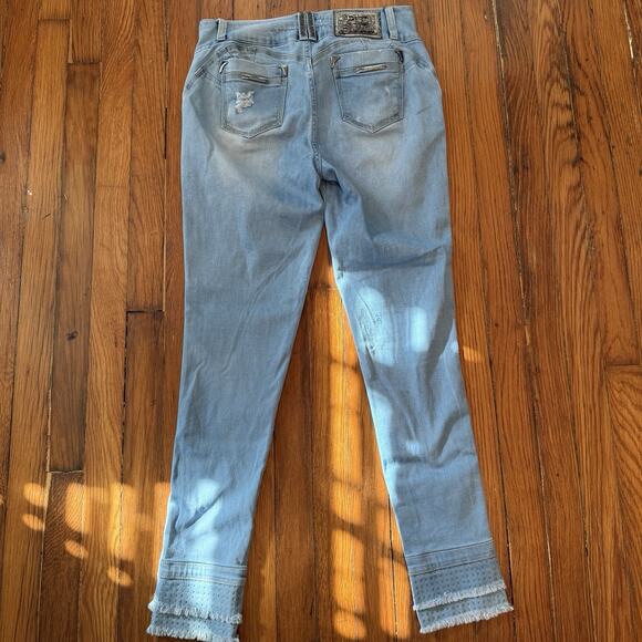 Pit Bull Jeans Distressed Rhinestone Embellished Light Wash REF#25027 30x29 - Picture 8 of 14